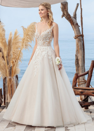 Ivory Lace Organza Illusion Back Airy Wedding Dress